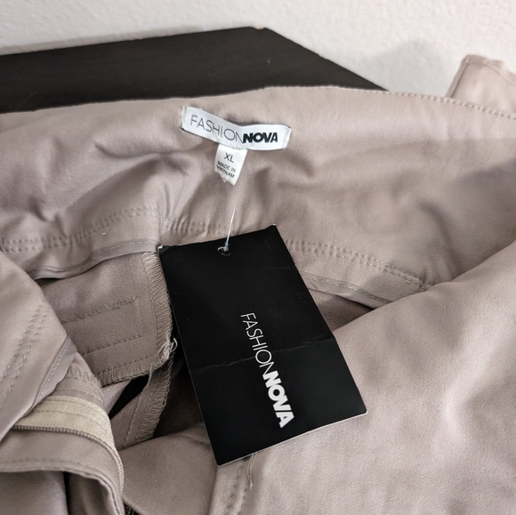 Pants - Picture 3 of 3